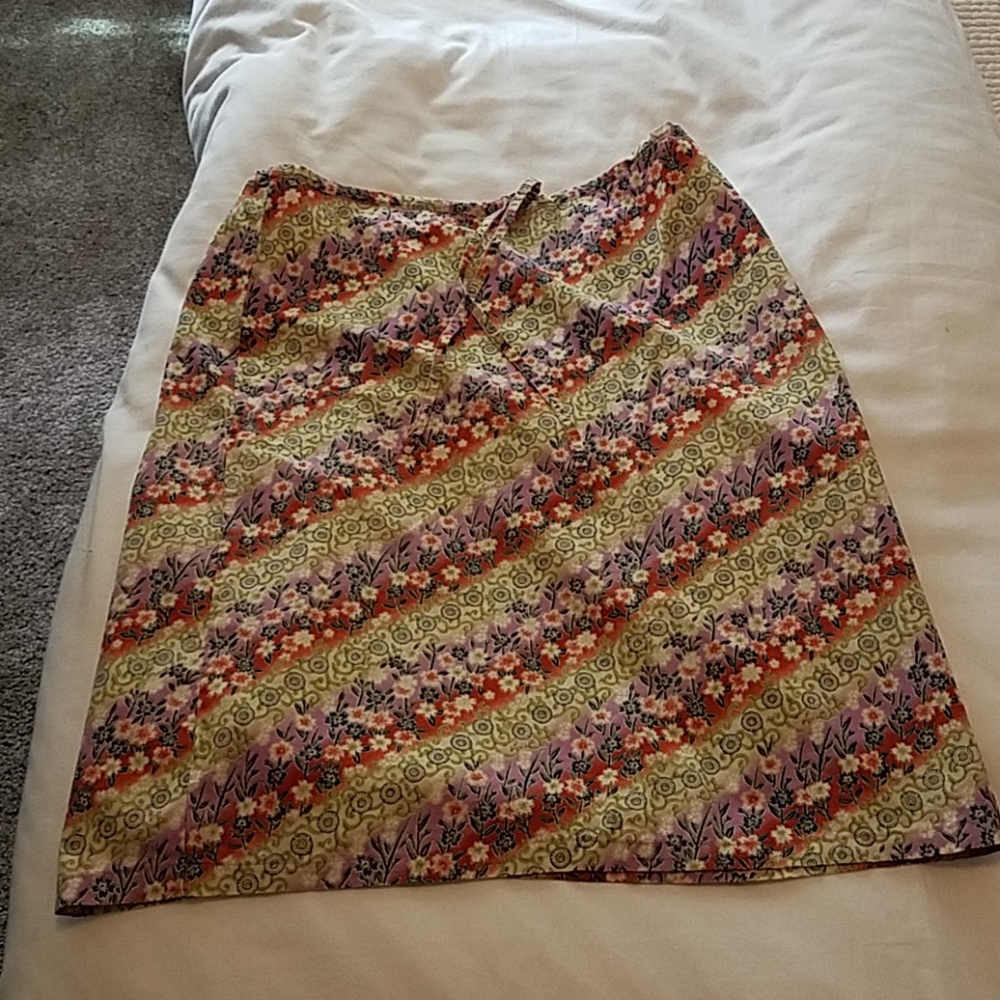 Vibrant printed skirt